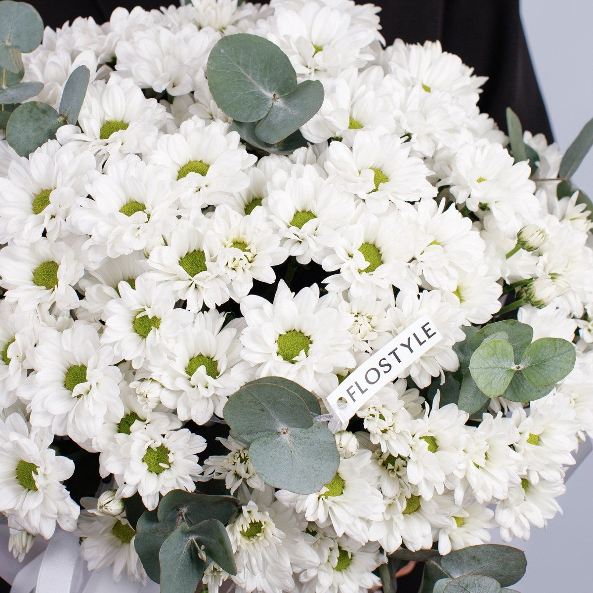 korzina s hrizantemoj 7